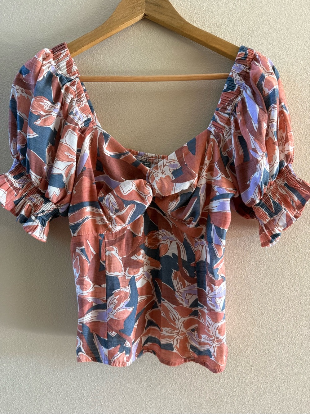 Nine West Floral Puff-Sleeve Square Neck Top in Terracotta, Navy & Lilac